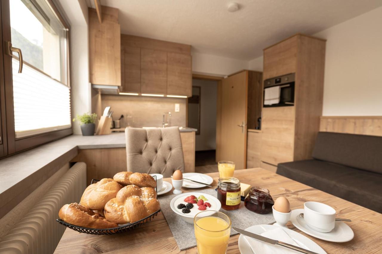 Senner Appartements Umhausen Esterno foto