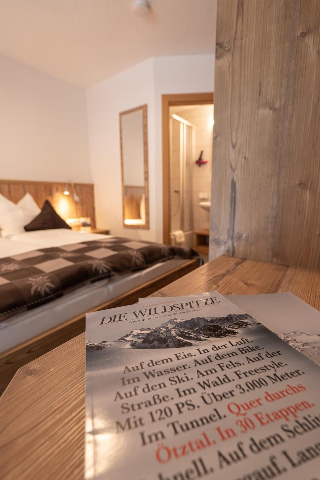 Senner Appartements Umhausen Esterno foto